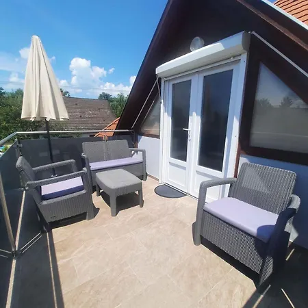 Apartment Balatonfenyves - Balaton 18381 * Balatonfenyves