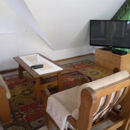- Balaton 18381 Apartament Balatonfenyves